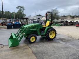 2022 John Deere 3046R