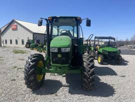 2022 John Deere 5075M