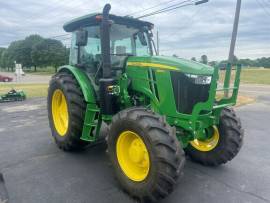 2022 John Deere 6105E