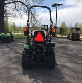 2022 John Deere 1025R