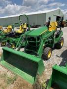 2013 John Deere 1025R