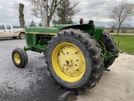 1978 John Deere 2840