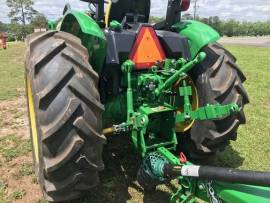 2022 John Deere 5075E