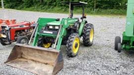 John Deere 5320