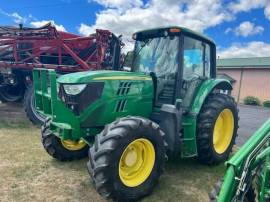 2016 John Deere 6120M