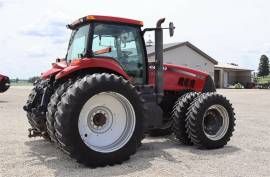 Case IH Magnum 245