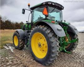 2020 John Deere 6215R