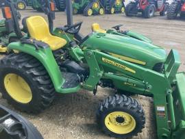 2017 John Deere 3025E