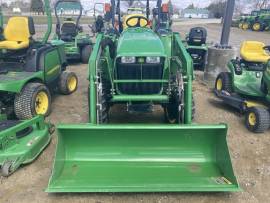 2017 John Deere 3025E