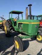 John Deere 4430