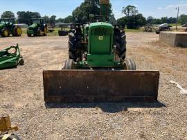 John Deere 4020