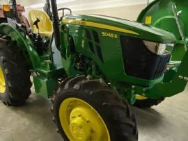 2022 John Deere 5045E