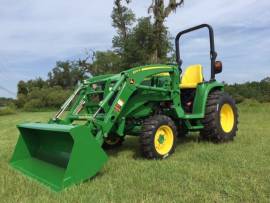 2022 John Deere 3046R