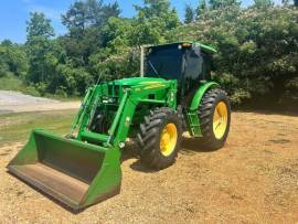 2011 John Deere 6115D