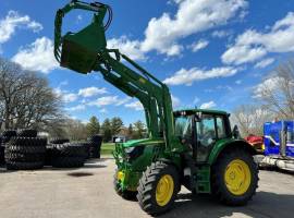 2016 John Deere 6110M