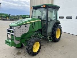 2017 John Deere 5100GN