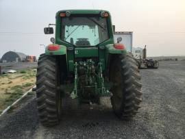 2010 John Deere 7230 Premium