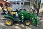 2017 John Deere 1025R