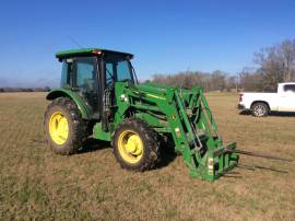 2020 John Deere 5100E