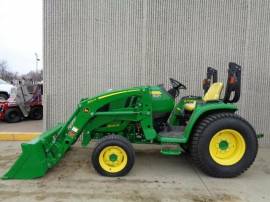 2015 John Deere 3046R