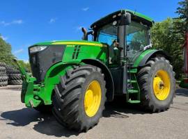 2013 John Deere 7200R