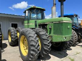 1976 John Deere 8440