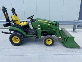 2015 John Deere 1025R