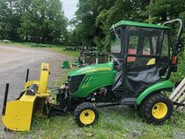 2017 John Deere 1023E