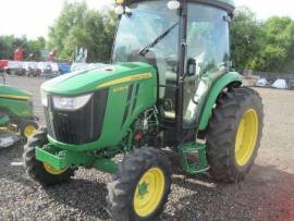 2017 John Deere 4066R