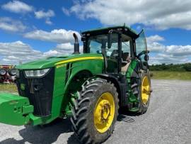 2017 John Deere 8400R