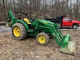 2019 John Deere 4052M