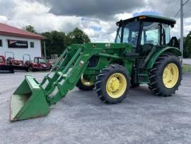 2012 John Deere 5083E