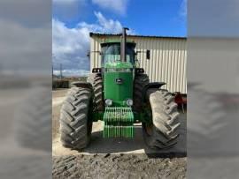 John Deere 4255