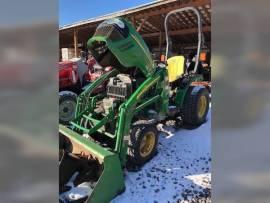 John Deere 2320