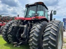 2003 Massey-Ferguson 8260