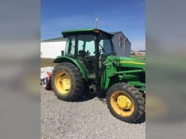 2013 John Deere 5083E