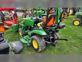 2015 John Deere 1025R