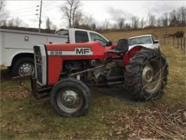 Massey-Ferguson 235