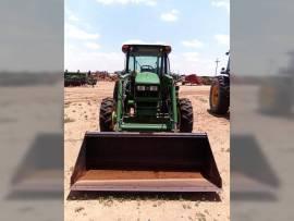 2013 John Deere 5083E