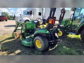 2015 John Deere 1025R