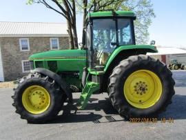 1994 John Deere 7600