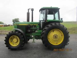 1992 John Deere 4055