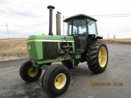 1976 John Deere 4430