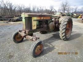 1957 John Deere 620