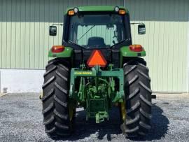 2009 John Deere 7230