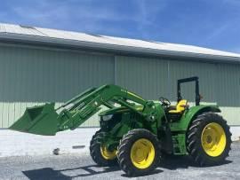 2015 John Deere 6115M