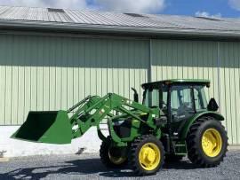 2017 John Deere 5065E