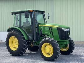 2014 John Deere 5100E