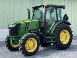 2014 John Deere 5100E