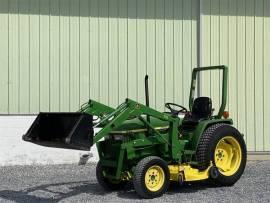 2001 John Deere 790